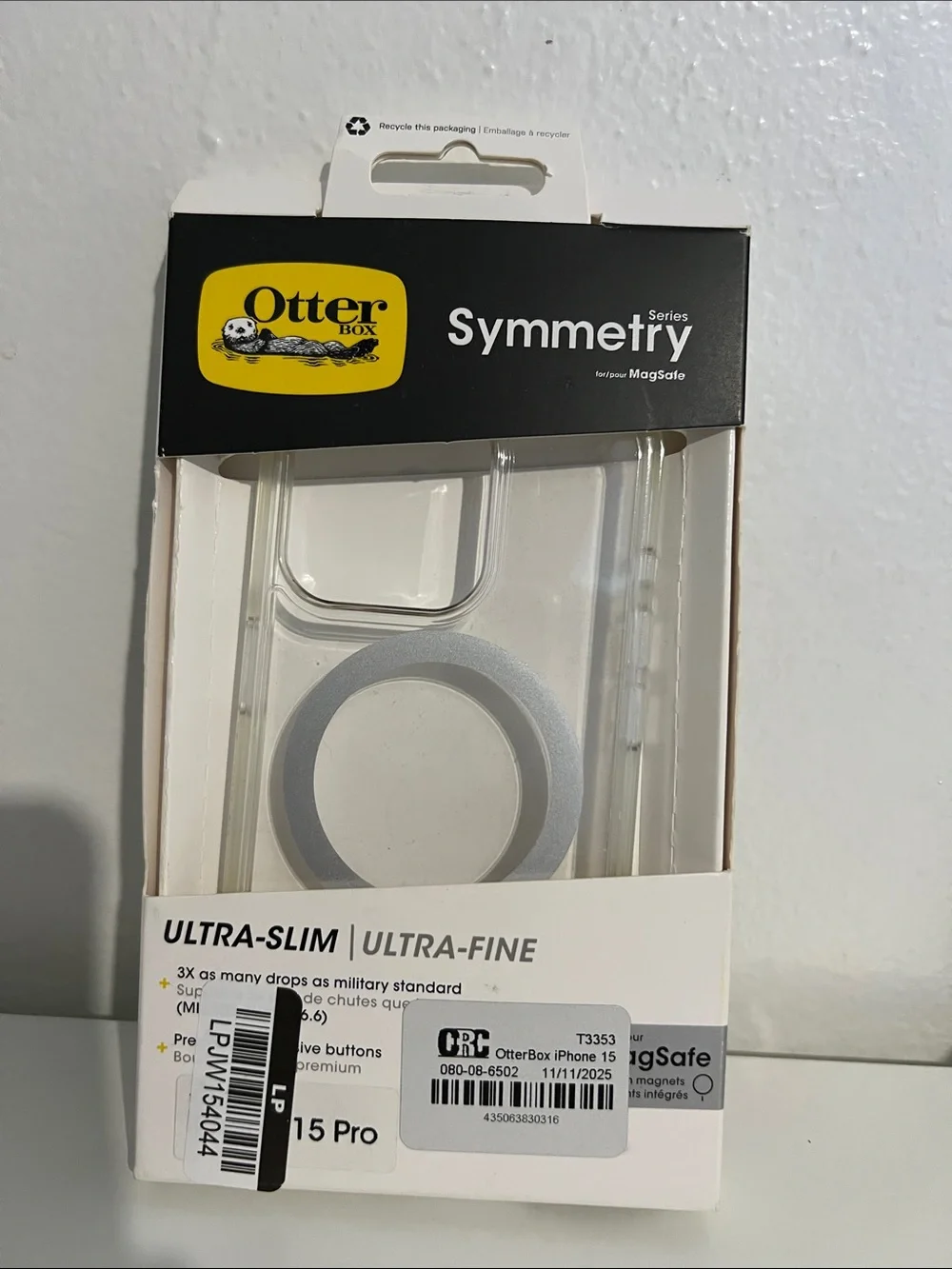 OtterBox Symmetry Series Clear MagSafe Case - Transparent/Clear